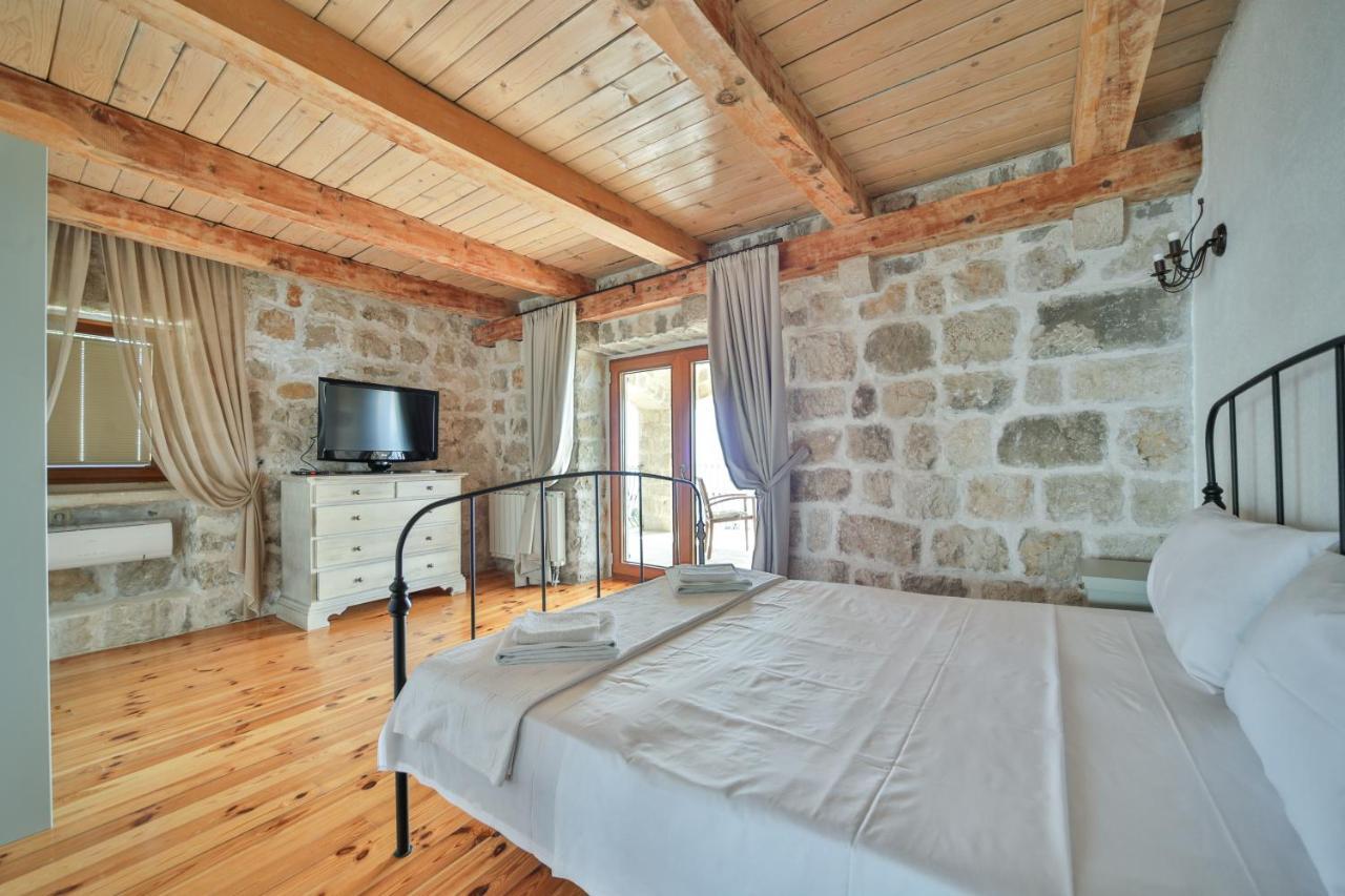 Olive Resort Krstac Esterno foto
